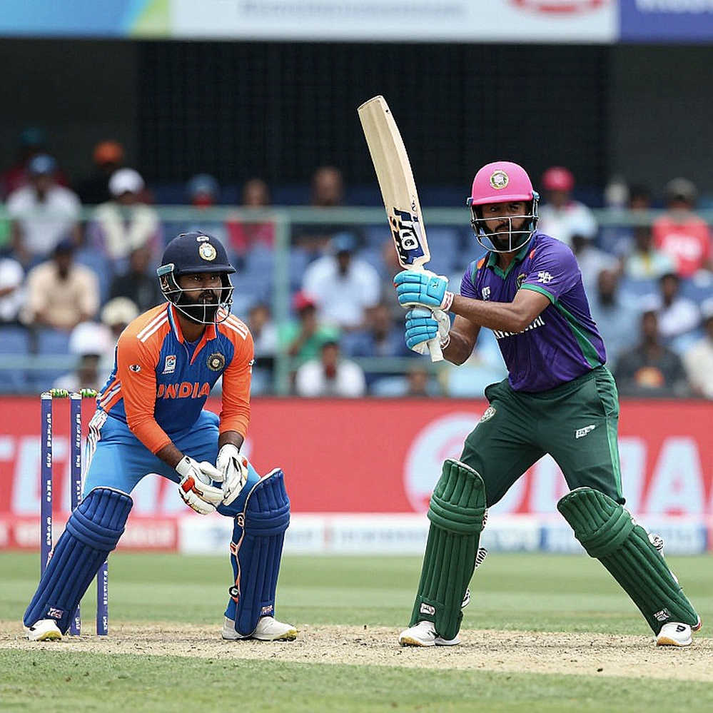 খালি ফিড, ভরা নোটবুক: ক্রিকেট ডেটা যাচাইয়ের লেজার-পাঠ