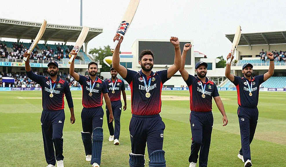 ভুবনেশ্বরের ফেরা: ২৮ উইকেটের শব্দ, ৭.৯৫-এর নীরবতা আর নিউজিল্যান্ডের সবুজ পিচ ভুবনেশ্বরের ফেরা: ২৮ উইকেটের শব্দ, ৭.৯৫-এর নীরবতা আর নিউজিল্যান্ডের সবুজ পিচ