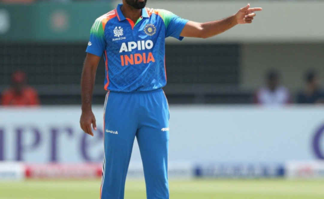 কান দিয়ে আউট: সোনিকের প্রথম সিরিজে যে প্রশ্নটা কেউ তুলছে না কান দিয়ে আউট: সোনিকের প্রথম সিরিজে যে প্রশ্নটা কেউ তুলছে না