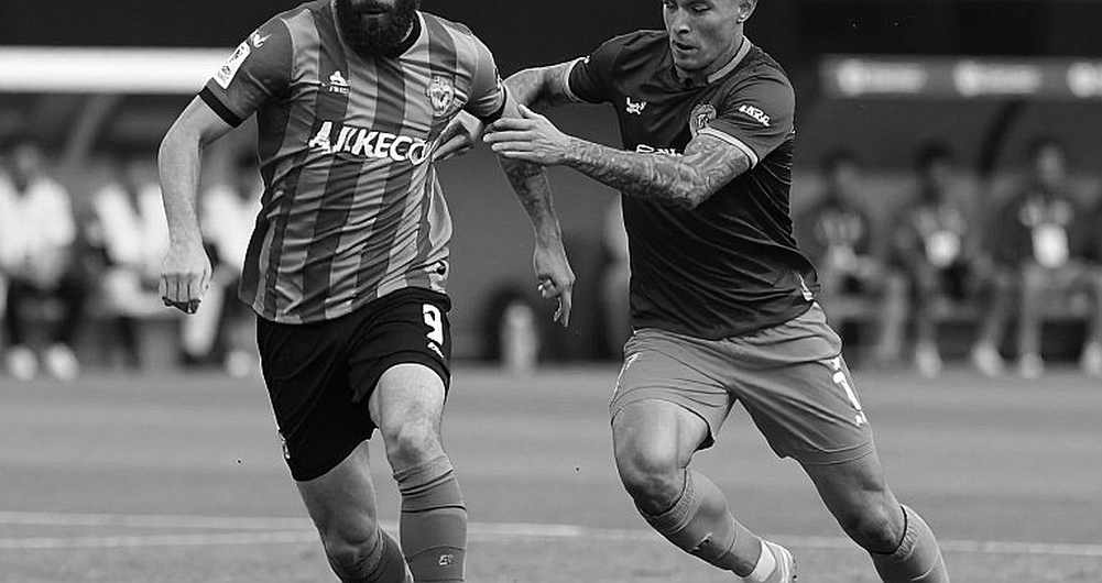 Alone in the Box: Mbeumo's 0.65 xG and the Void Behind United's Attack