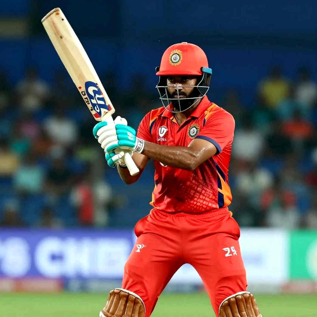 লিটন দাসের হিপ ইনজুরি ও মিরপুরের ট্র্যাপ: দুই টেস্টের সিরিজে বাংলাদেশের গোপন ঝুঁকি লিটন দাসের হিপ ইনজুরি ও মিরপুরের ট্র্যাপ: দুই টেস্টের সিরিজে বাংলাদেশের গোপন ঝুঁকি