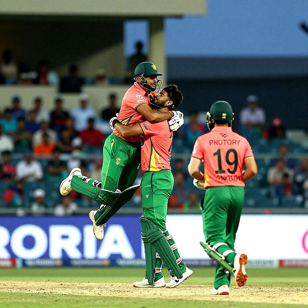 মন্ধানার অধিনায়কত্ব: ৪-০ ওডিআই রেকর্ডের ফাঁদ আর ডব্লিউপিএল থেকে জাতীয় দলে ক্ষমতার নীরব পাইপলাইন মন্ধানার অধিনায়কত্ব: ৪-০ ওডিআই রেকর্ডের ফাঁদ আর ডব্লিউপিএল থেকে জাতীয় দলে ক্ষমতার নীরব পাইপলাইন