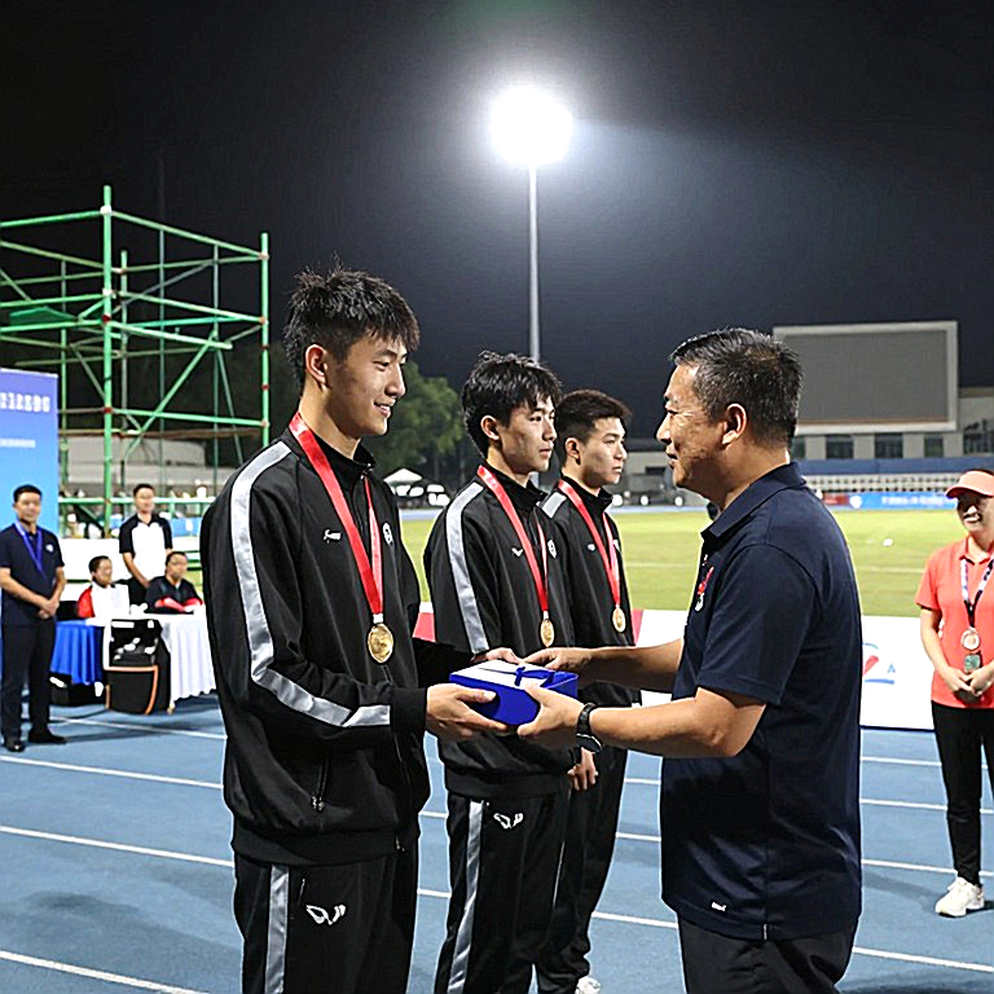 খালি কোষের সাক্ষ্য: বাংলাদেশের স্প্রিন্ট লেজার, যা কেউ ব্যালান্স করেনি খালি কোষের সাক্ষ্য: বাংলাদেশের স্প্রিন্ট লেজার, যা কেউ ব্যালান্স করেনি
