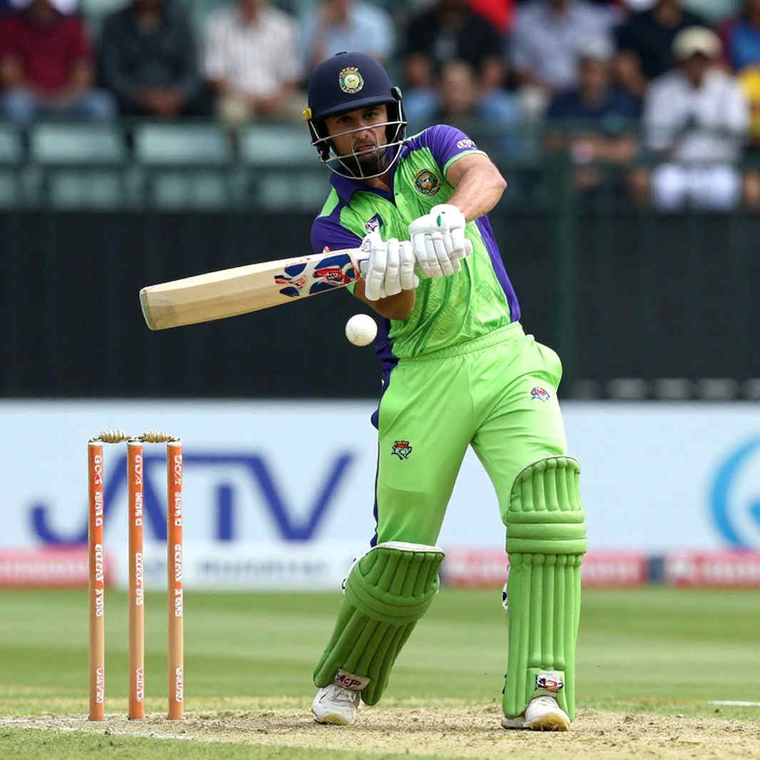 Five Wickets on a Green Hobart Morning, and What the Scoreline Leaves Out Five Wickets on a Green Hobart Morning, and What the Scoreline Leaves Out