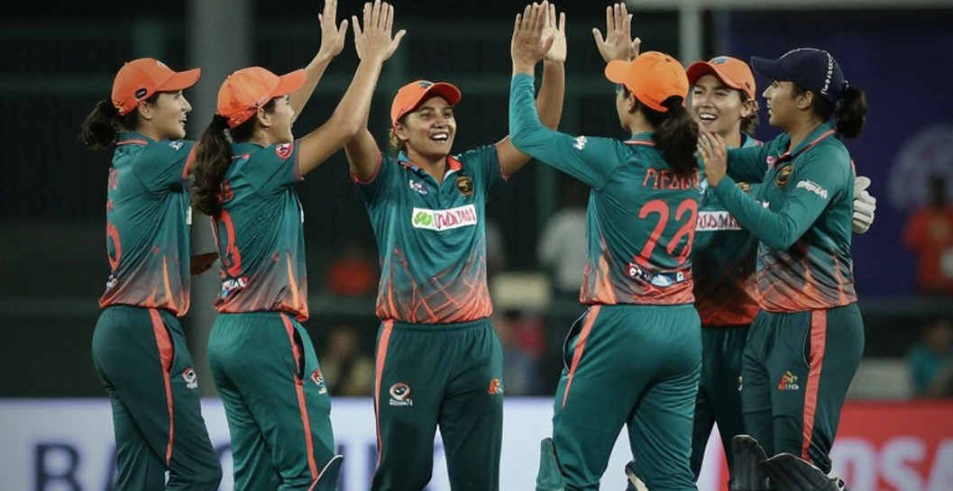 খালি স্প্রেডশিটের পাঠ: ক্রিকেট বিশ্লেষণের লেজার যখন ভেঙে পড়ে খালি স্প্রেডশিটের পাঠ: ক্রিকেট বিশ্লেষণের লেজার যখন ভেঙে পড়ে